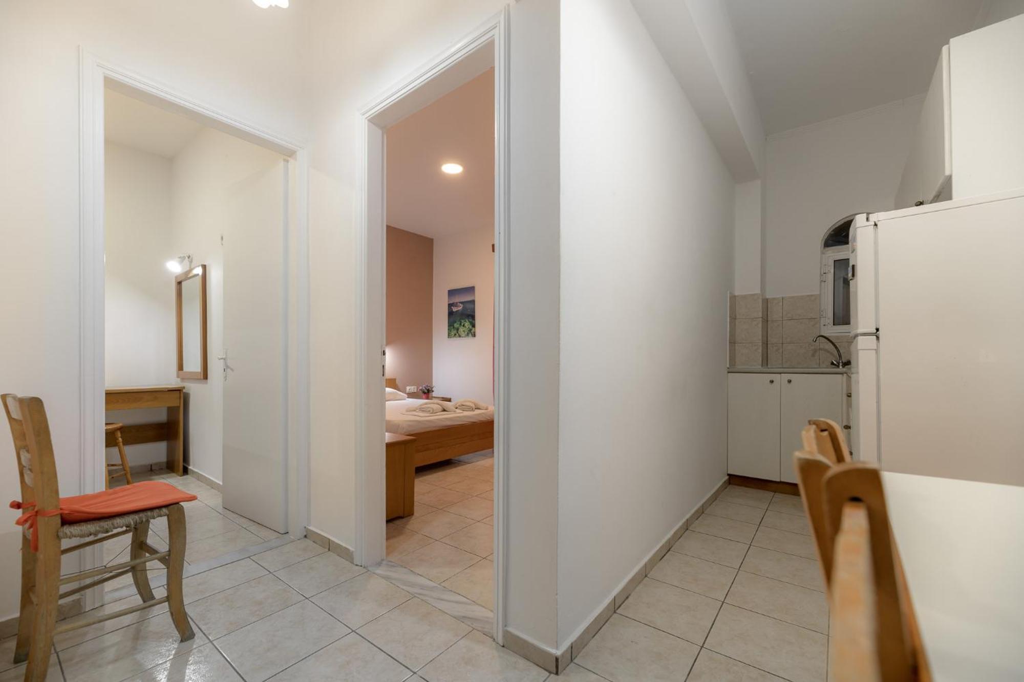 Anthi Studios & Apartments 阿里克斯 外观 照片