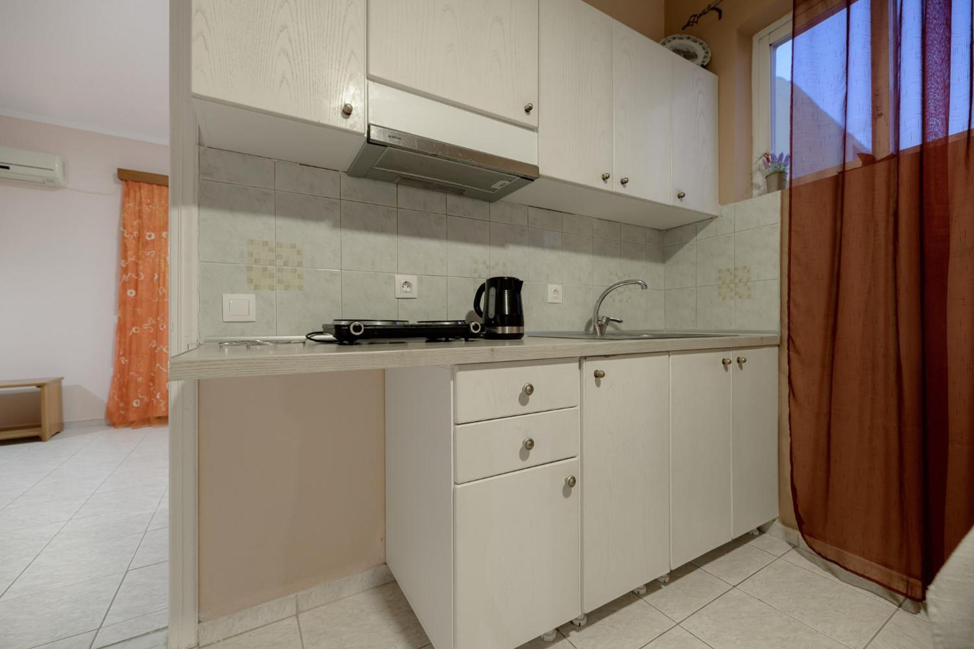Anthi Studios & Apartments 阿里克斯 外观 照片