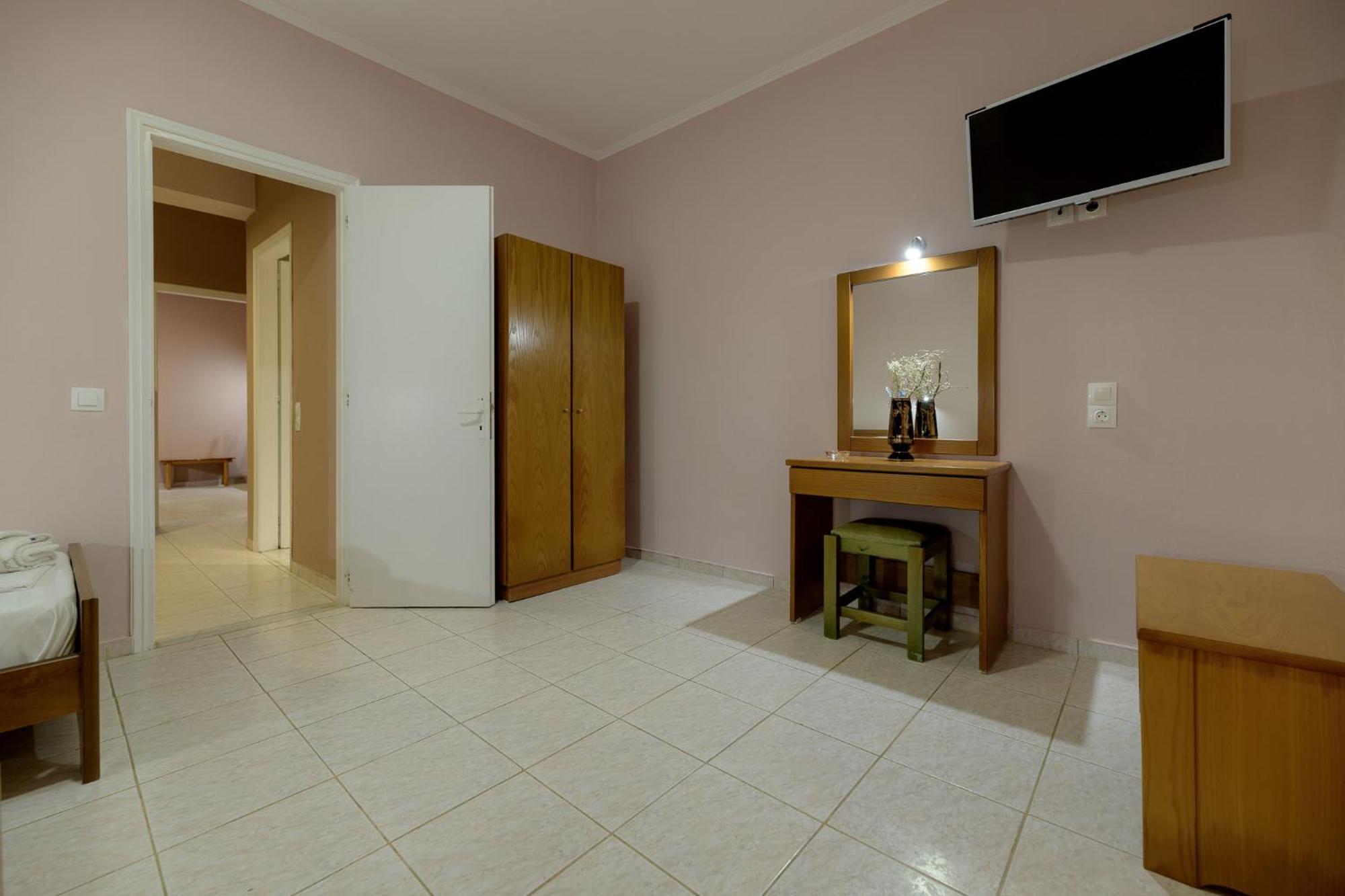 Anthi Studios & Apartments 阿里克斯 外观 照片