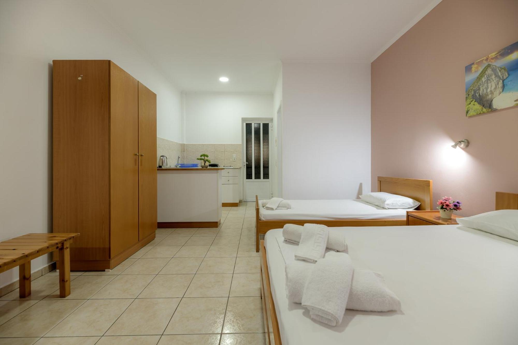 Anthi Studios & Apartments 阿里克斯 外观 照片
