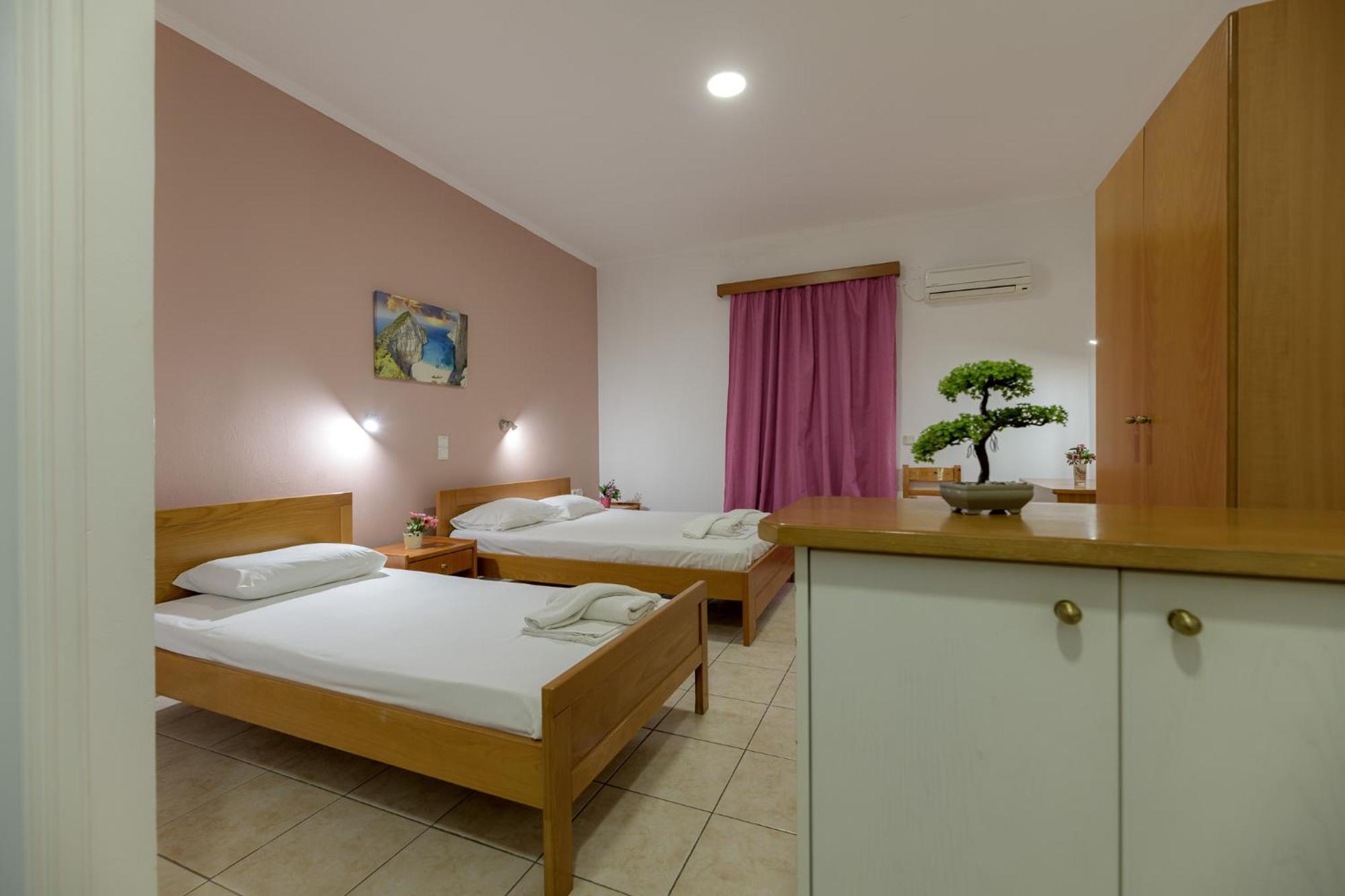 Anthi Studios & Apartments 阿里克斯 外观 照片
