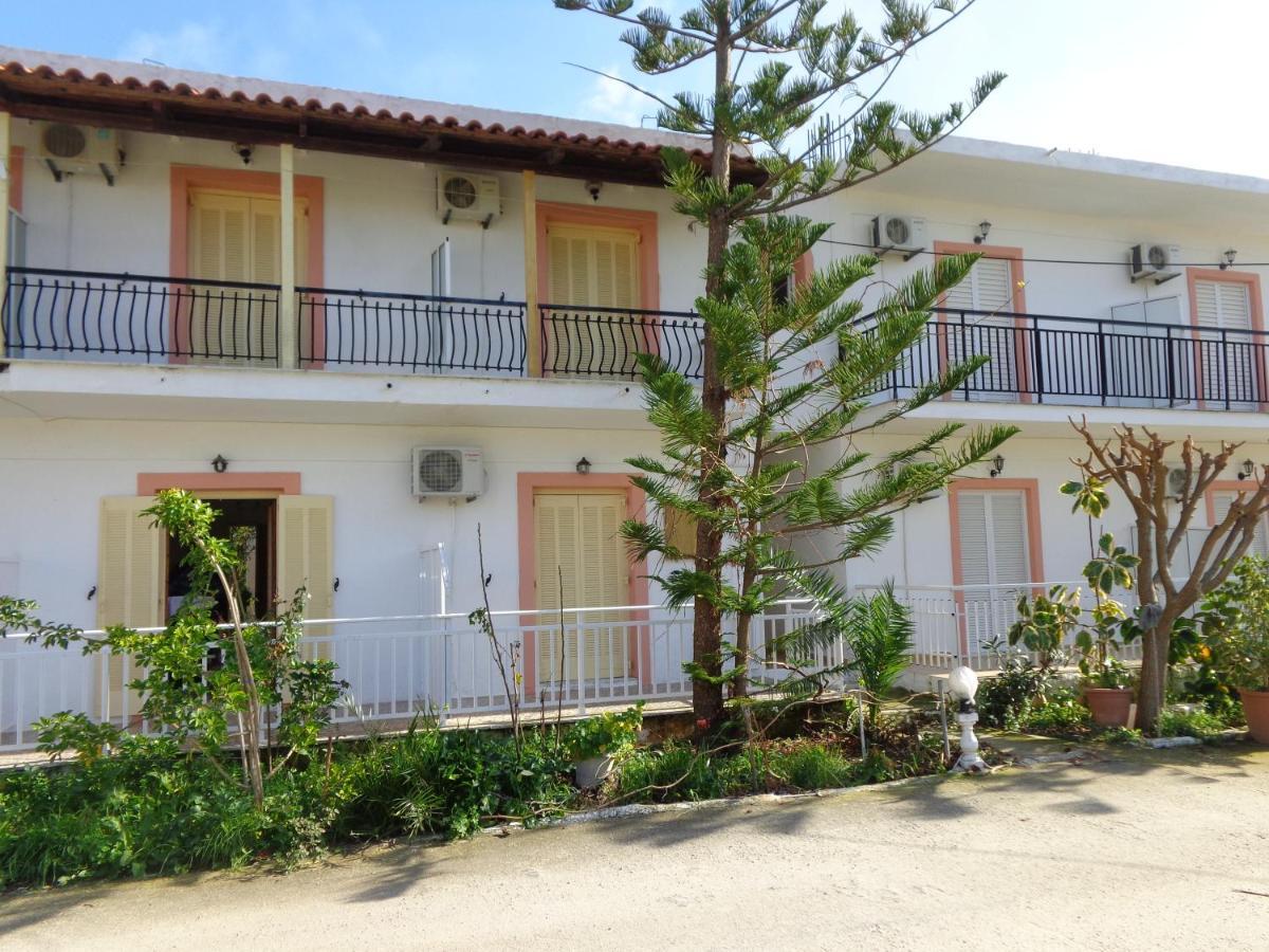 Anthi Studios & Apartments 阿里克斯 外观 照片